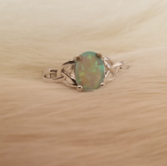 Sterling silver stone charmed green opal - Picture 1 of 2